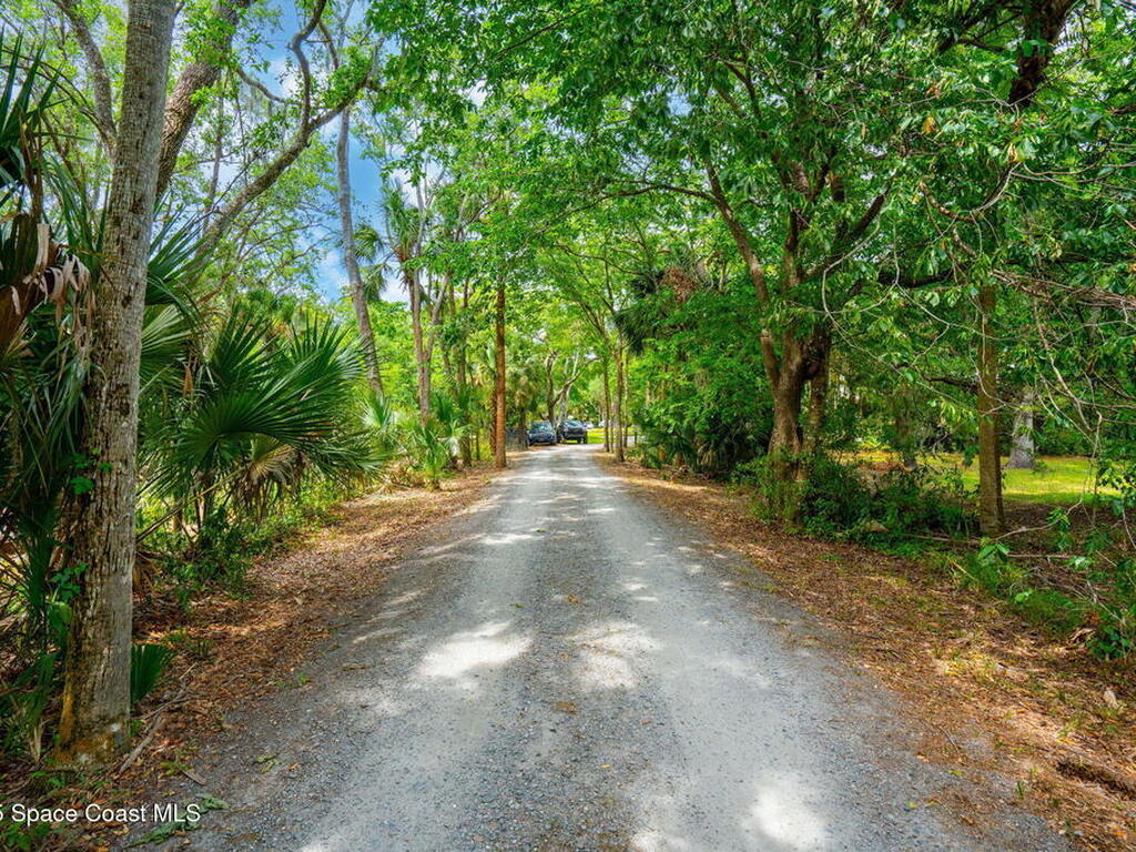 3592 S Park Avenue, Titusville, FL 32780