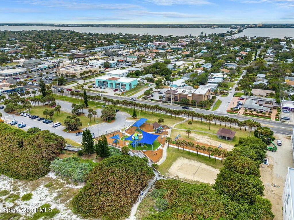 106 8th Avenue, Indialantic, FL 32903
