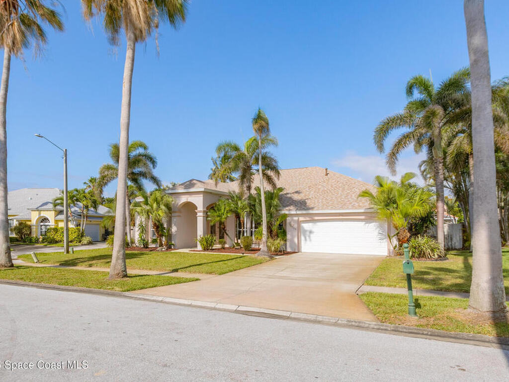 150 Oxford Court, Indialantic, FL 32903