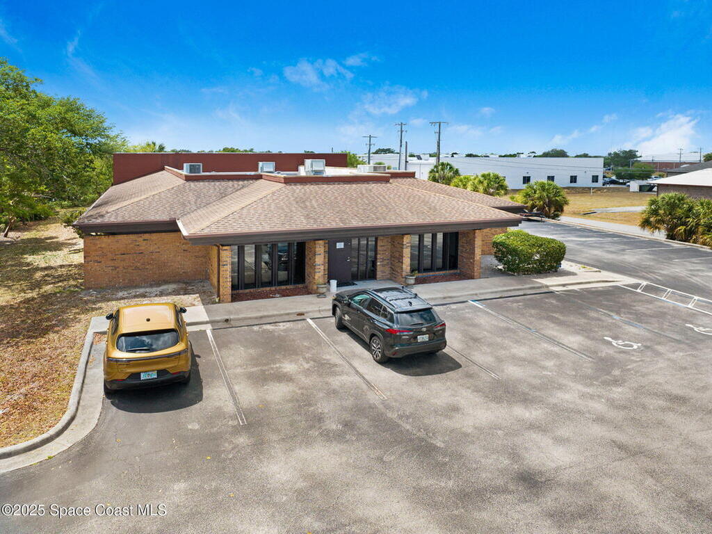 1033 Florida Avenue, Rockledge, FL 32955