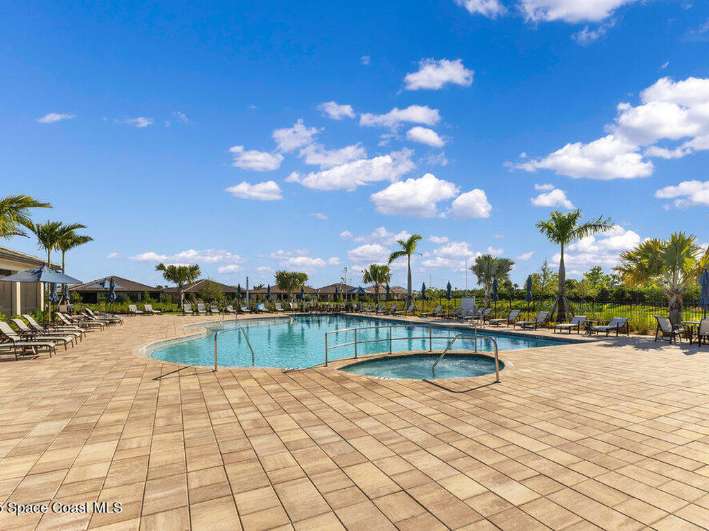 4054 Basket Oak Circle, Vero Beach, FL 32967