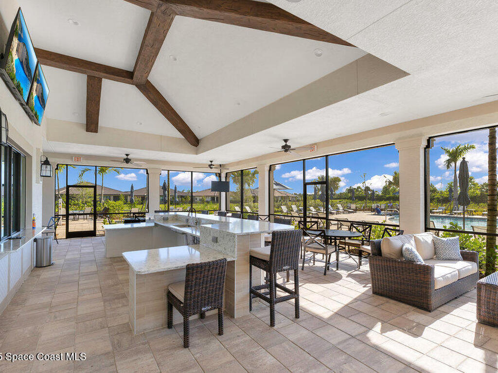 4054 Basket Oak Circle, Vero Beach, FL 32967