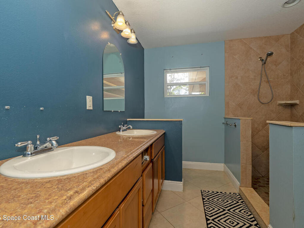 2190 Winston Drive, Cocoa, FL 32926
