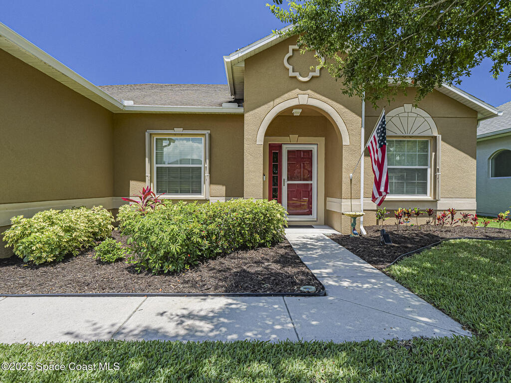 135 Stony Point Drive, Sebastian, FL 32958