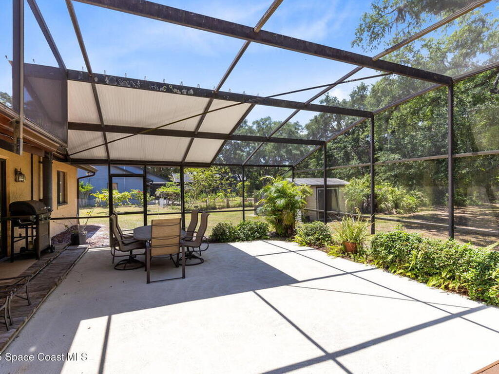 2560 Greenwood Drive, Kissimmee, FL 34744