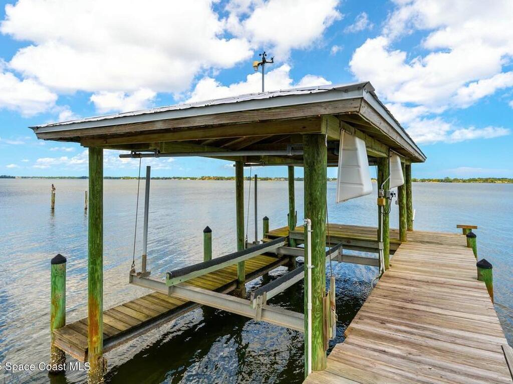 1887 Rockledge Drive, Rockledge, FL 32955