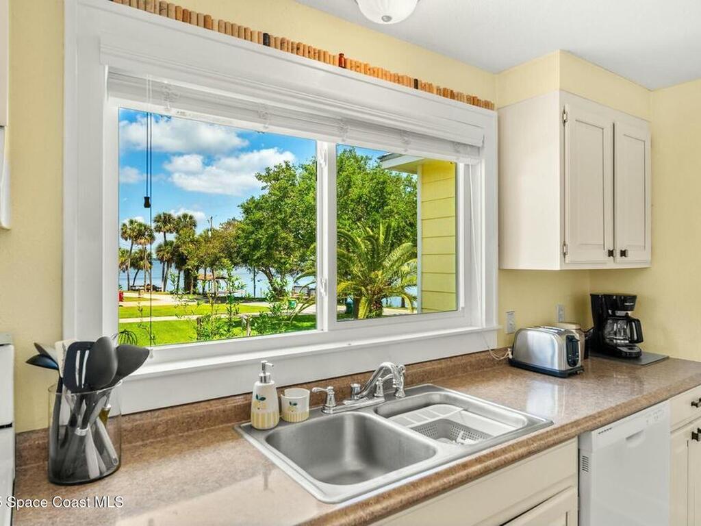 1887 Rockledge Drive, Rockledge, FL 32955