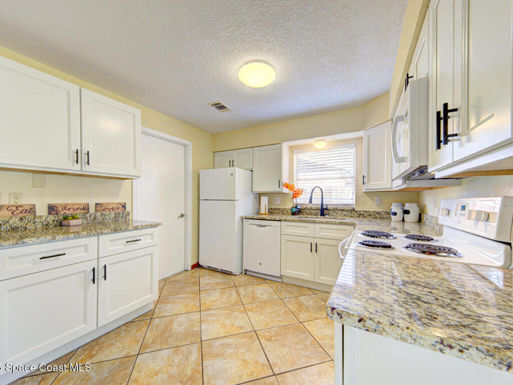 2154 Mosswood Drive, Melbourne, FL 32935