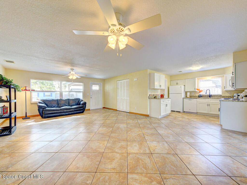 2154 Mosswood Drive, Melbourne, FL 32935