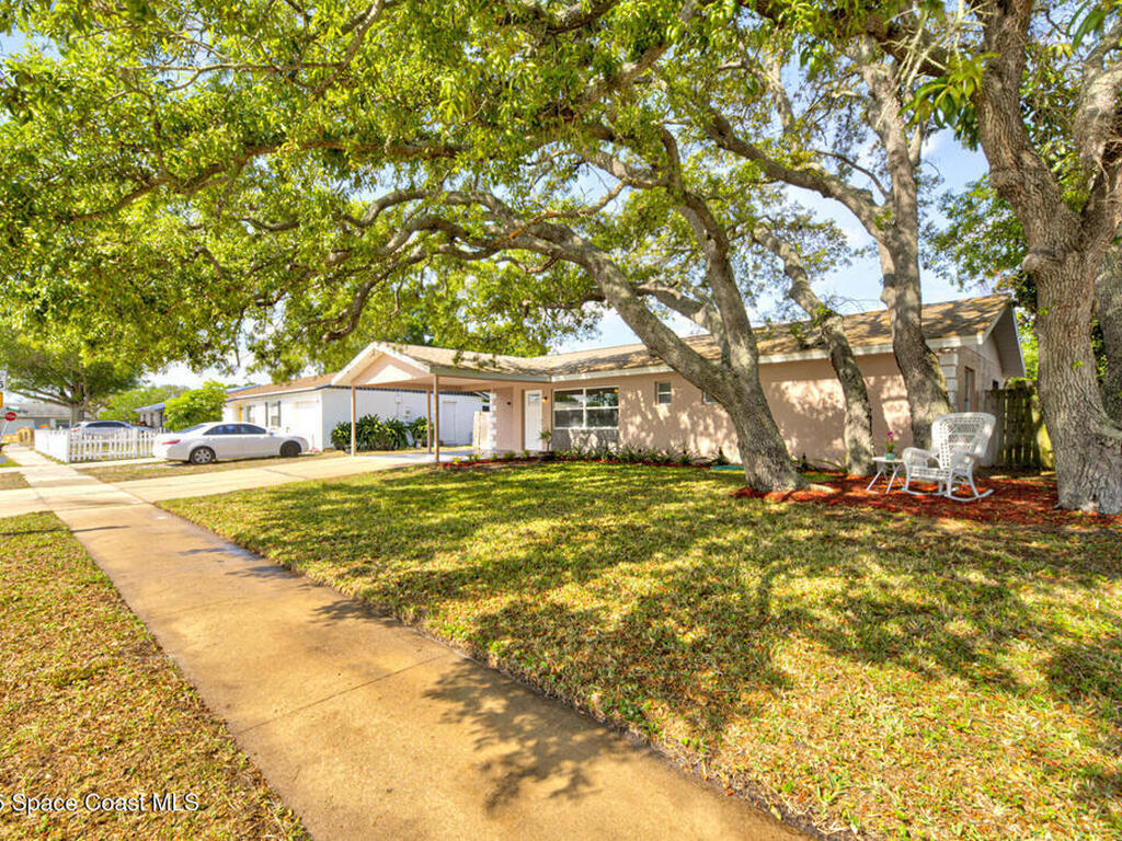 2154 Mosswood Drive, Melbourne, FL 32935