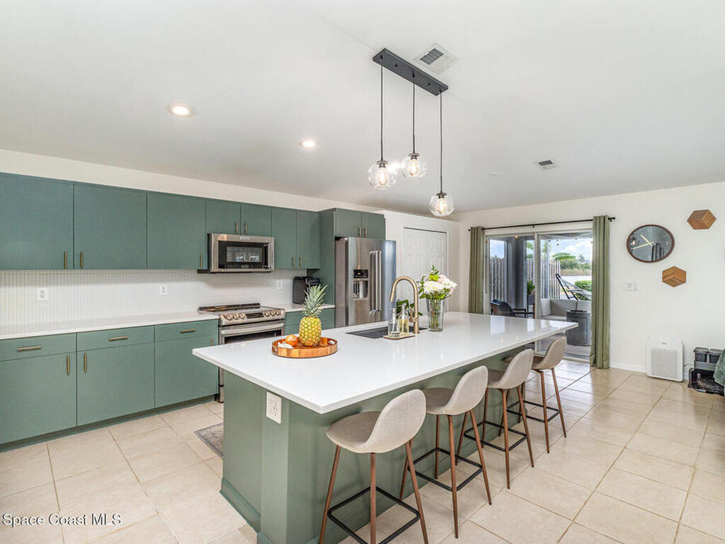 2464 Bayhill Drive, Melbourne, FL 32940