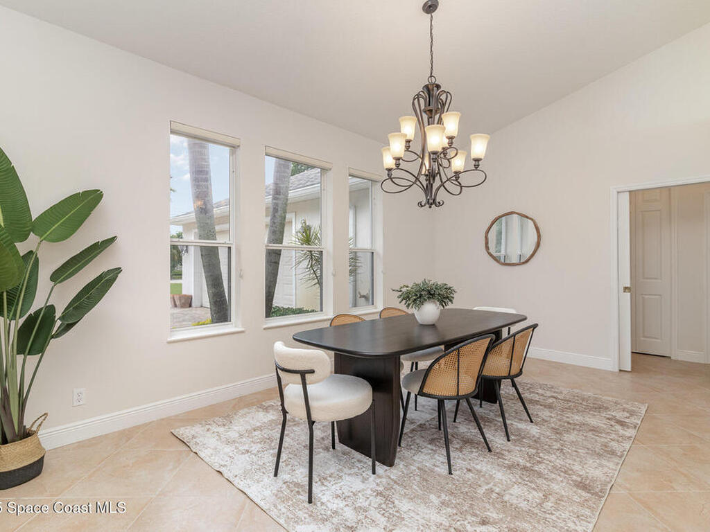 2270 Tanglewood Lane, Merritt Island, FL 32953