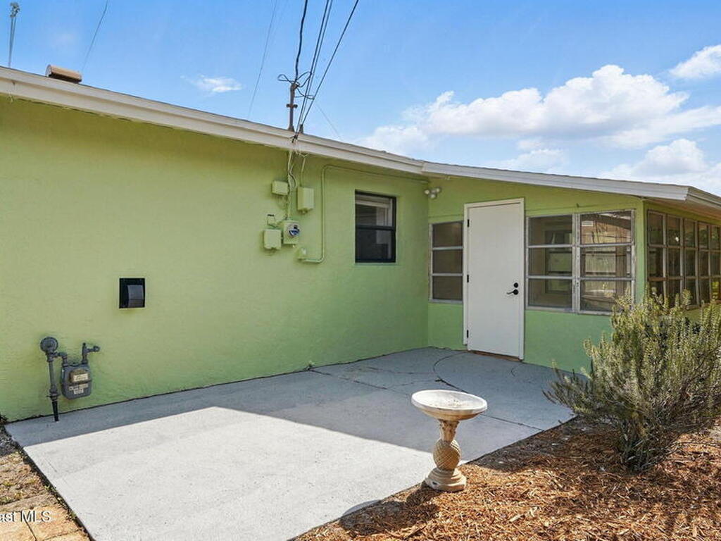 620 Birchwood Lane, Titusville, FL 32780