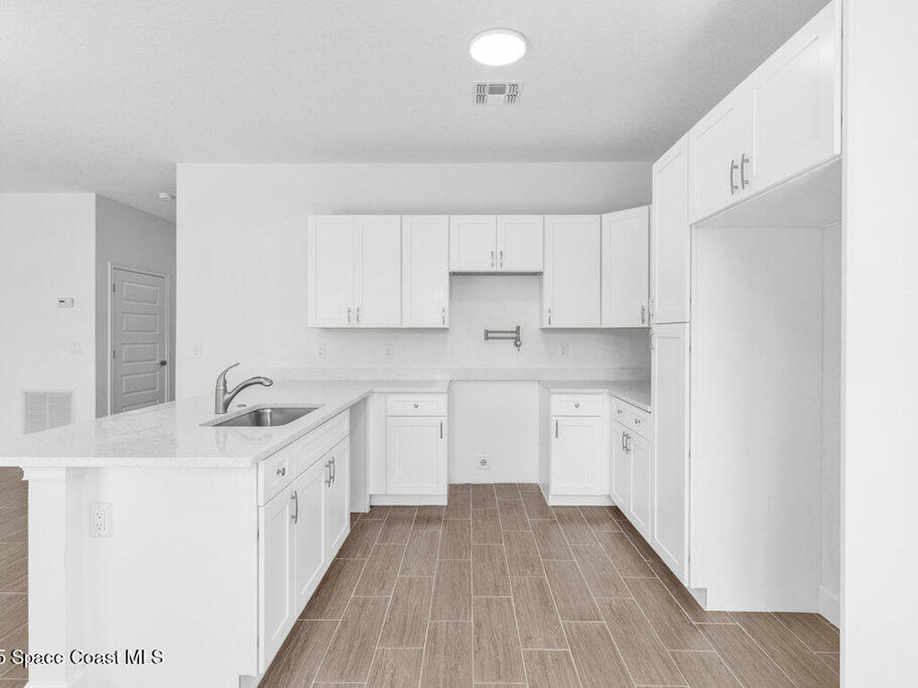 8050 96th Avenue, Vero Beach, FL 32967