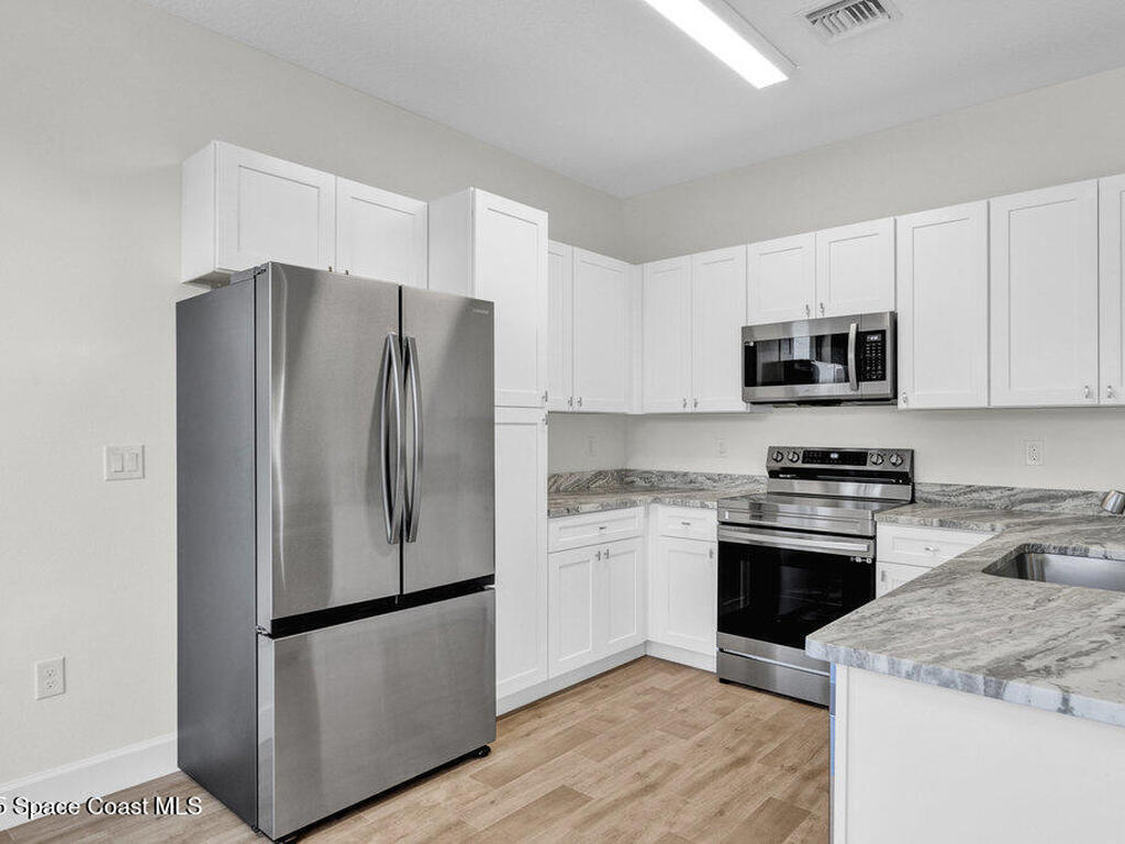 8050 96th Avenue, Vero Beach, FL 32967