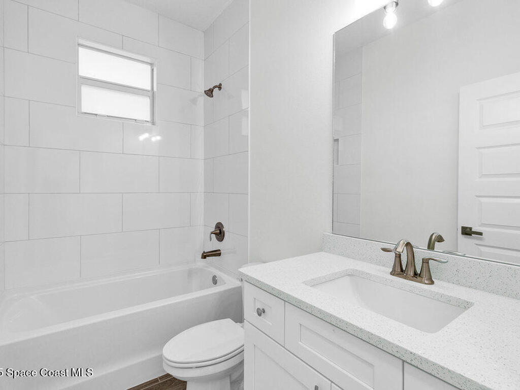 8050 96th Avenue, Vero Beach, FL 32967