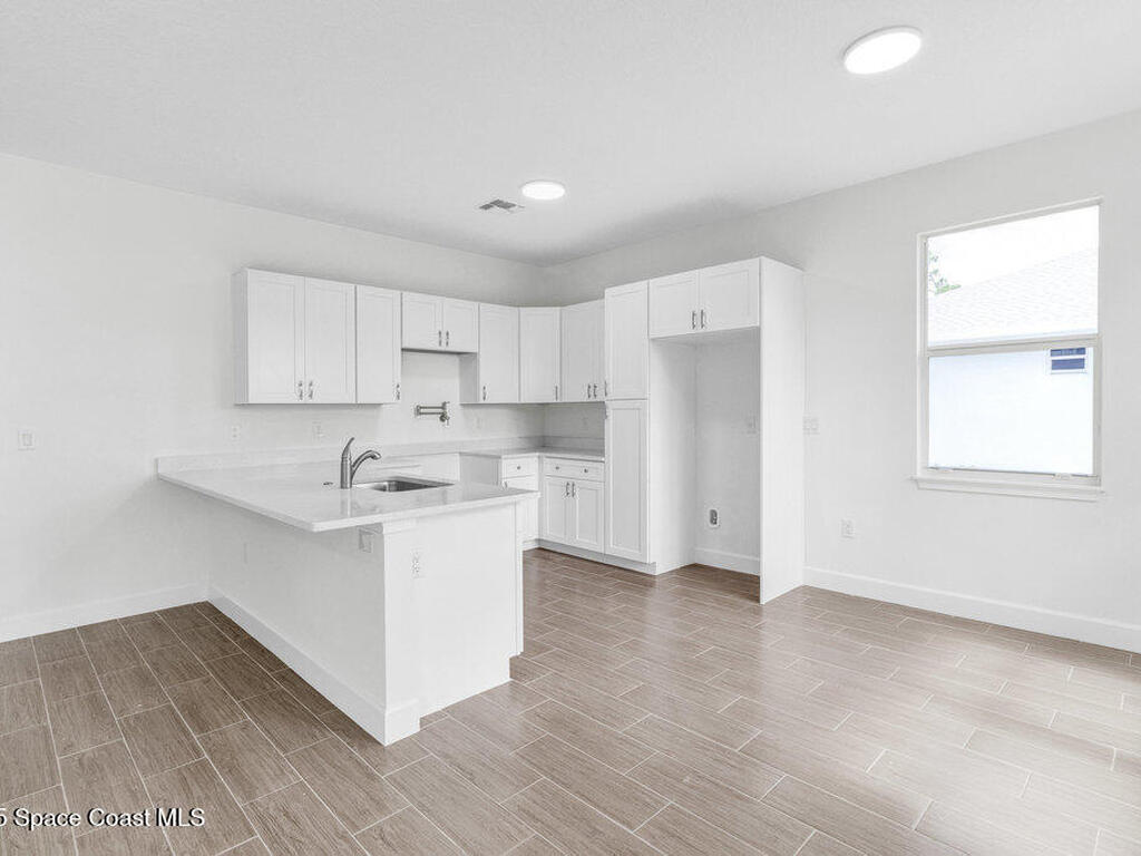 8050 96th Avenue, Vero Beach, FL 32967