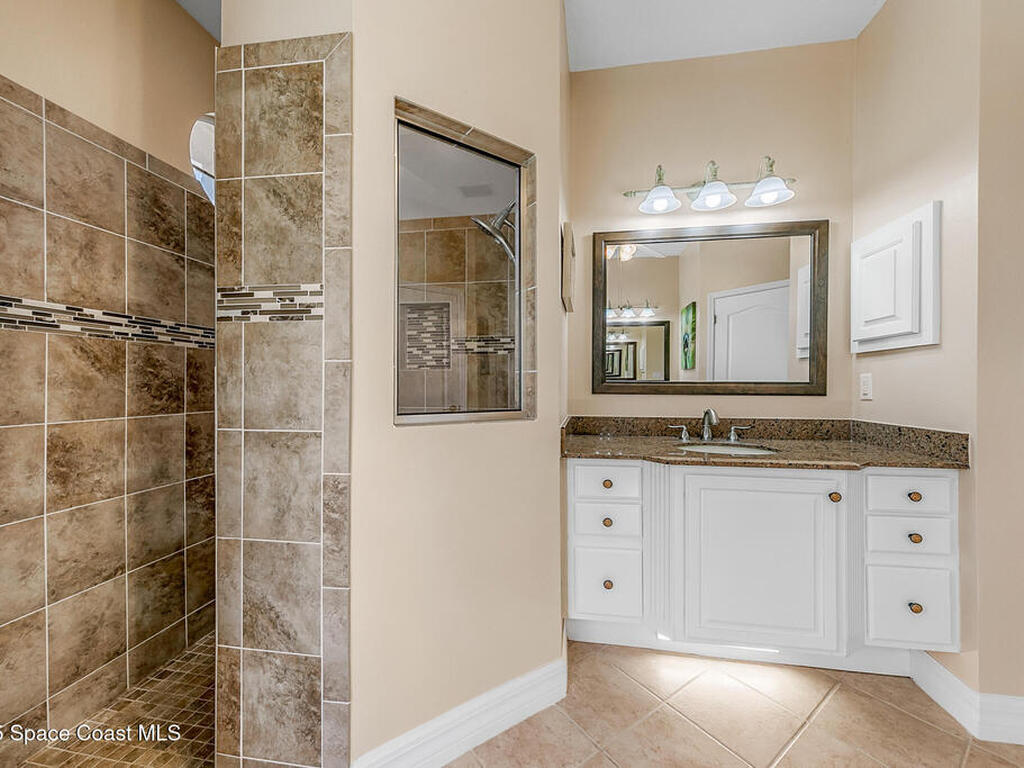 4336 Collingtree Drive, Suntree, FL 32955