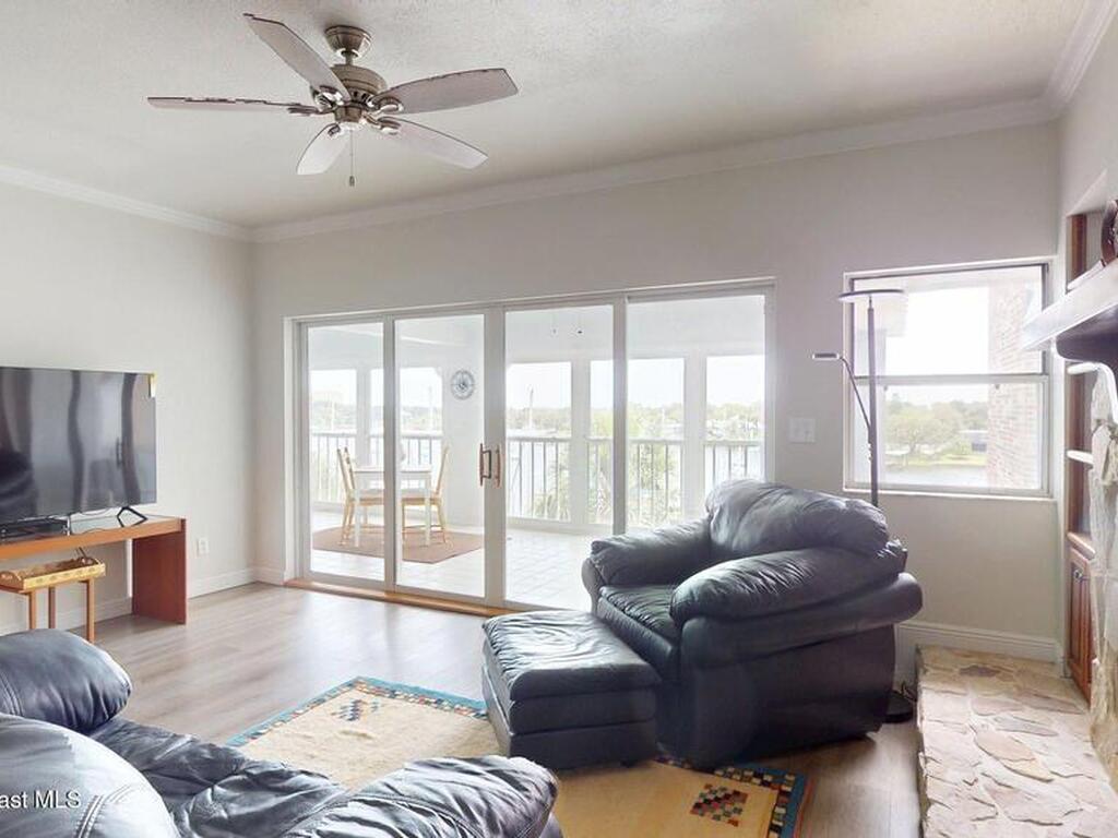 905 N Harbor City Boulevard, Melbourne, FL 32935