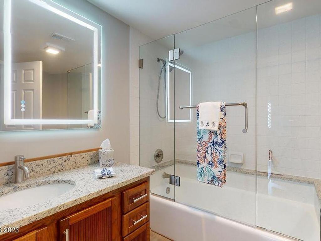 905 N Harbor City Boulevard, Melbourne, FL 32935