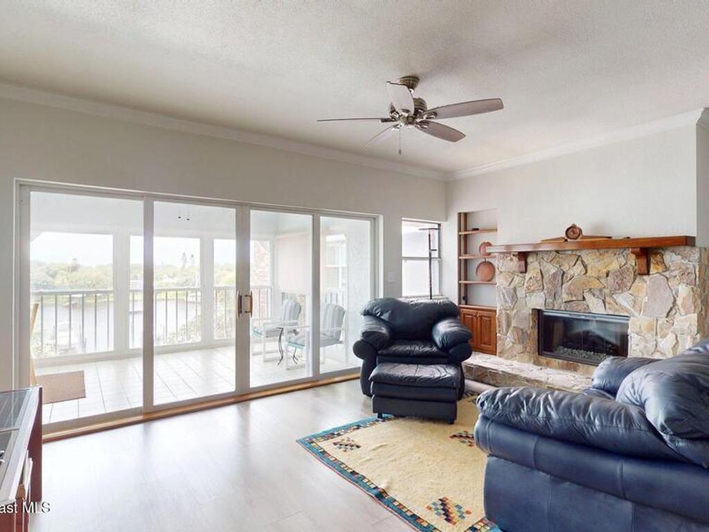 905 N Harbor City Boulevard, Melbourne, FL 32935