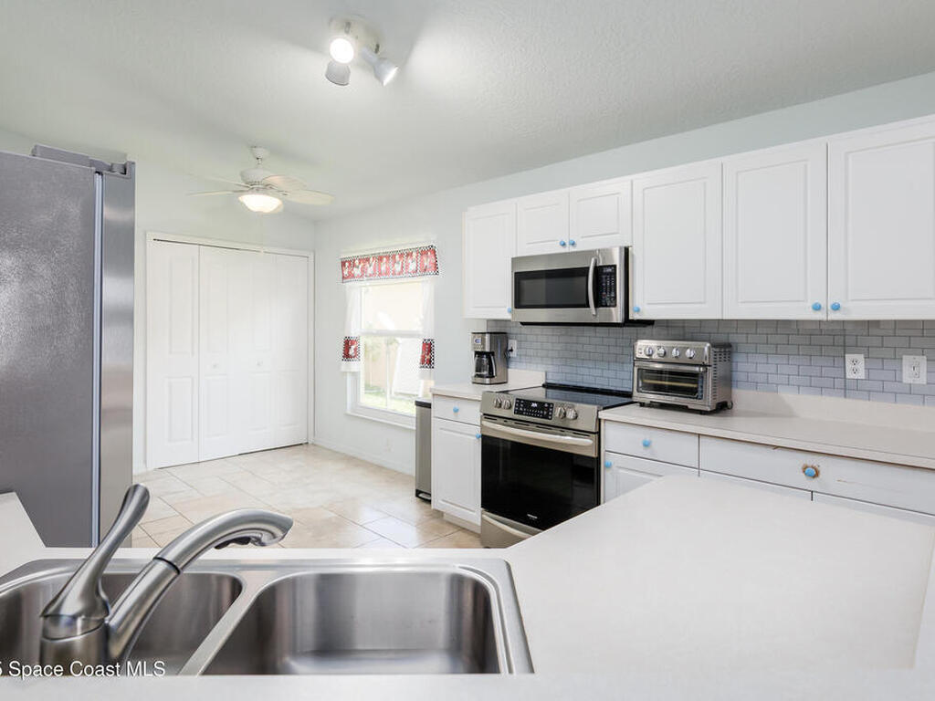 2455 Bayhill Drive, Melbourne, FL 32940