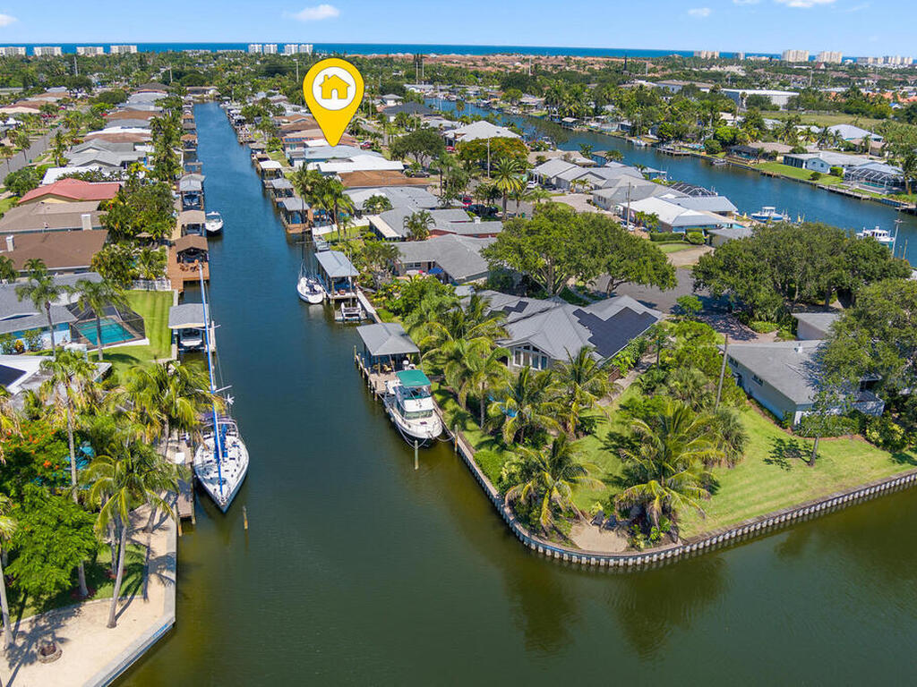 451 Bridgetown Court, Satellite Beach, FL 32937