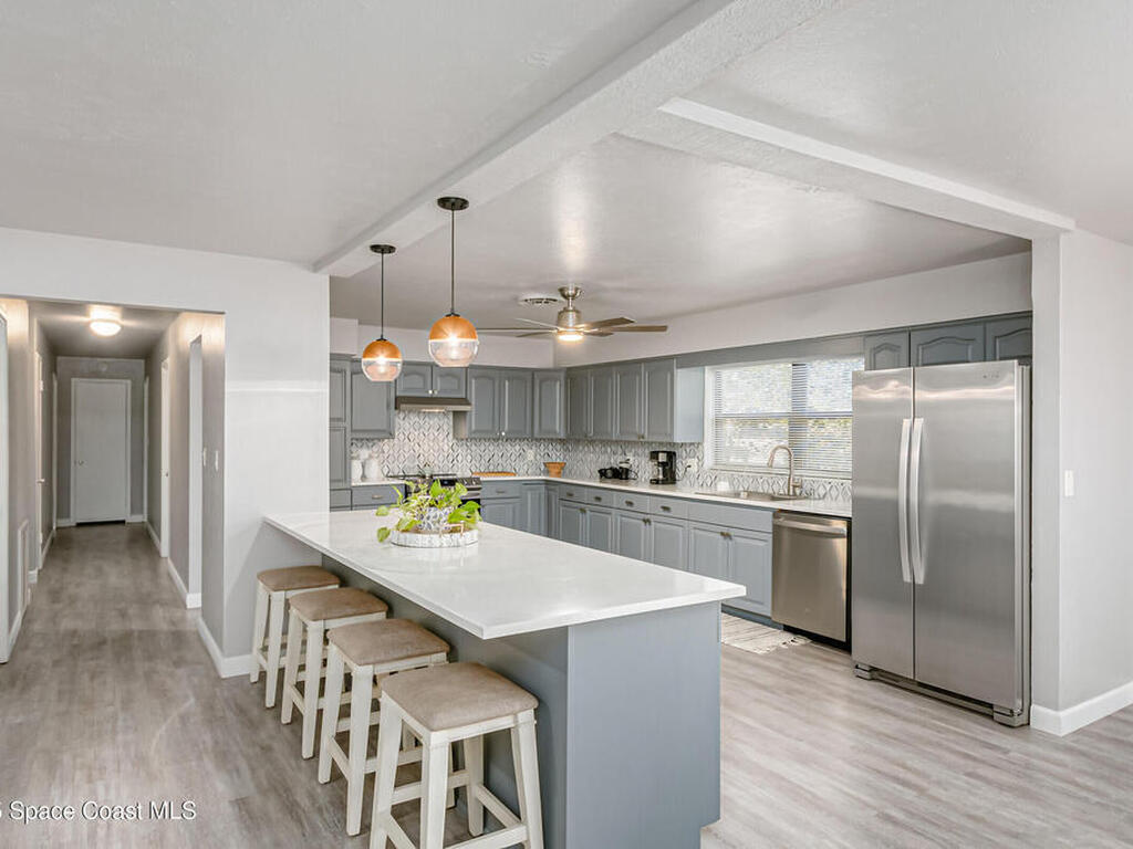 304 Harwood Avenue, Satellite Beach, FL 32937