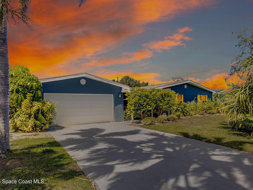 304 Harwood Avenue, Satellite Beach, FL 32937
