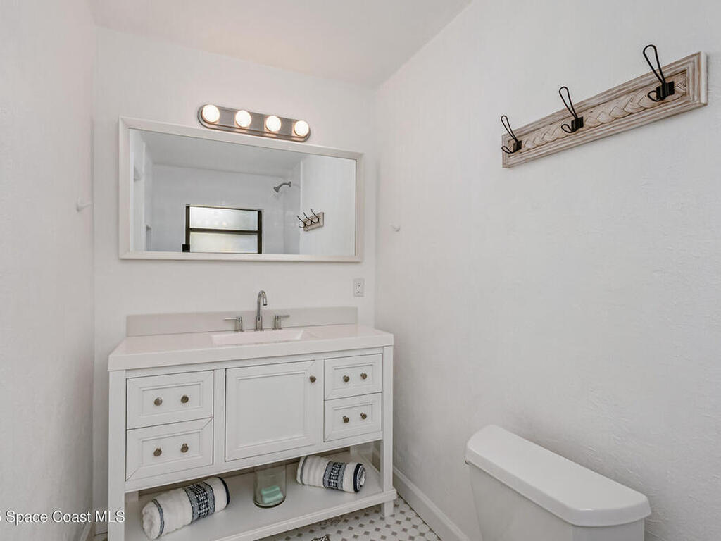 304 Harwood Avenue, Satellite Beach, FL 32937
