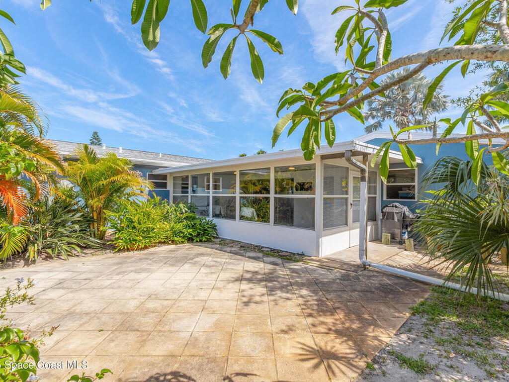 304 Harwood Avenue, Satellite Beach, FL 32937
