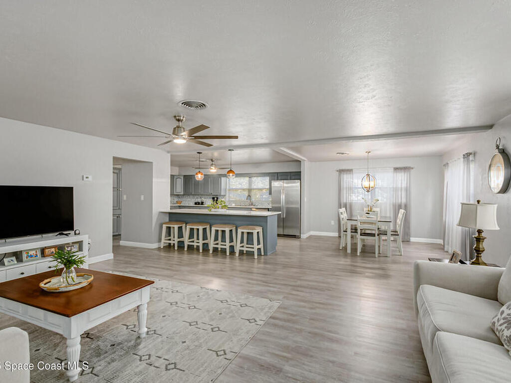 304 Harwood Avenue, Satellite Beach, FL 32937