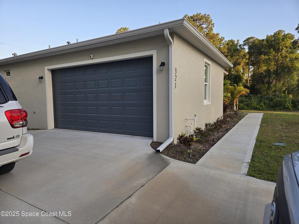321 Battersea Avenue, Palm Bay, FL 32909