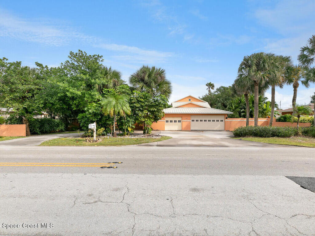 411 Oak Street, Melbourne Beach, FL 32951