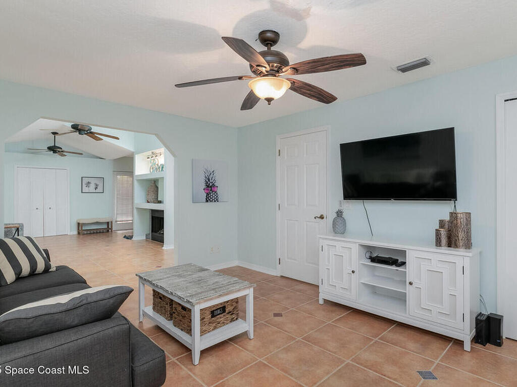 411 Oak Street, Melbourne Beach, FL 32951