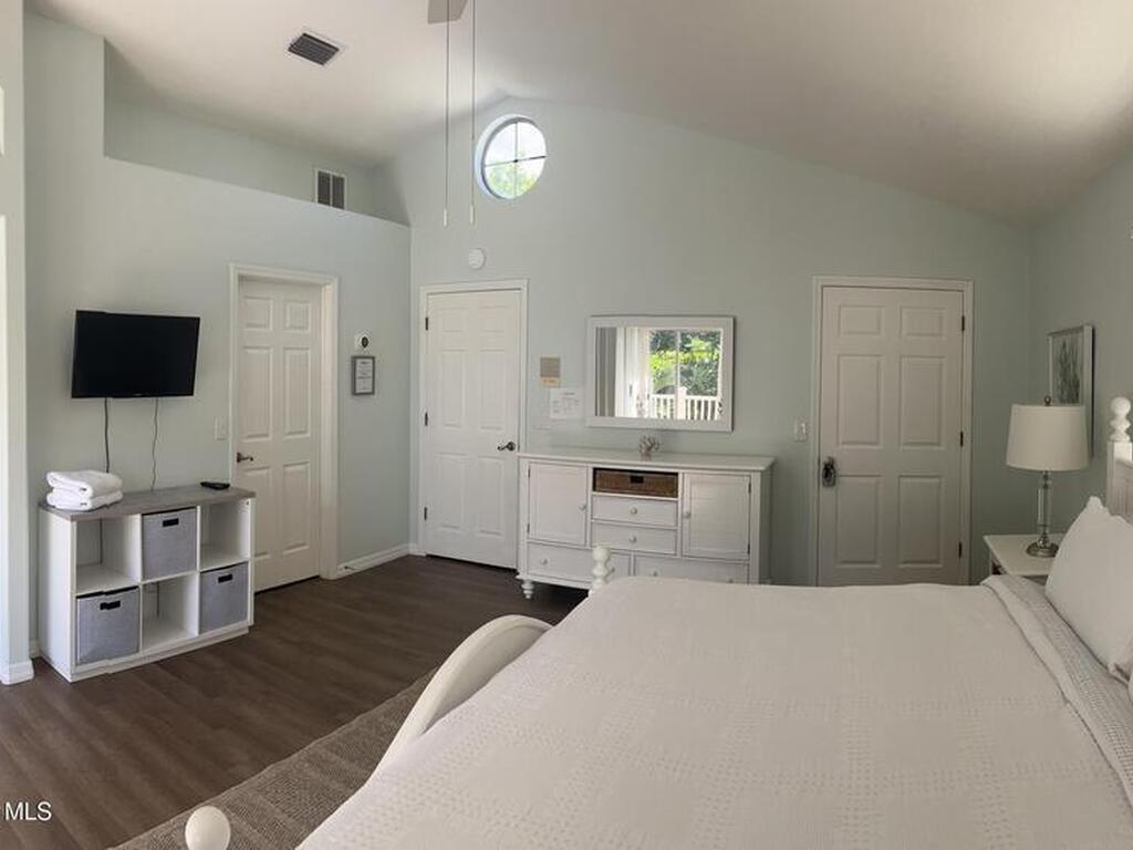 411 Oak Street, Melbourne Beach, FL 32951