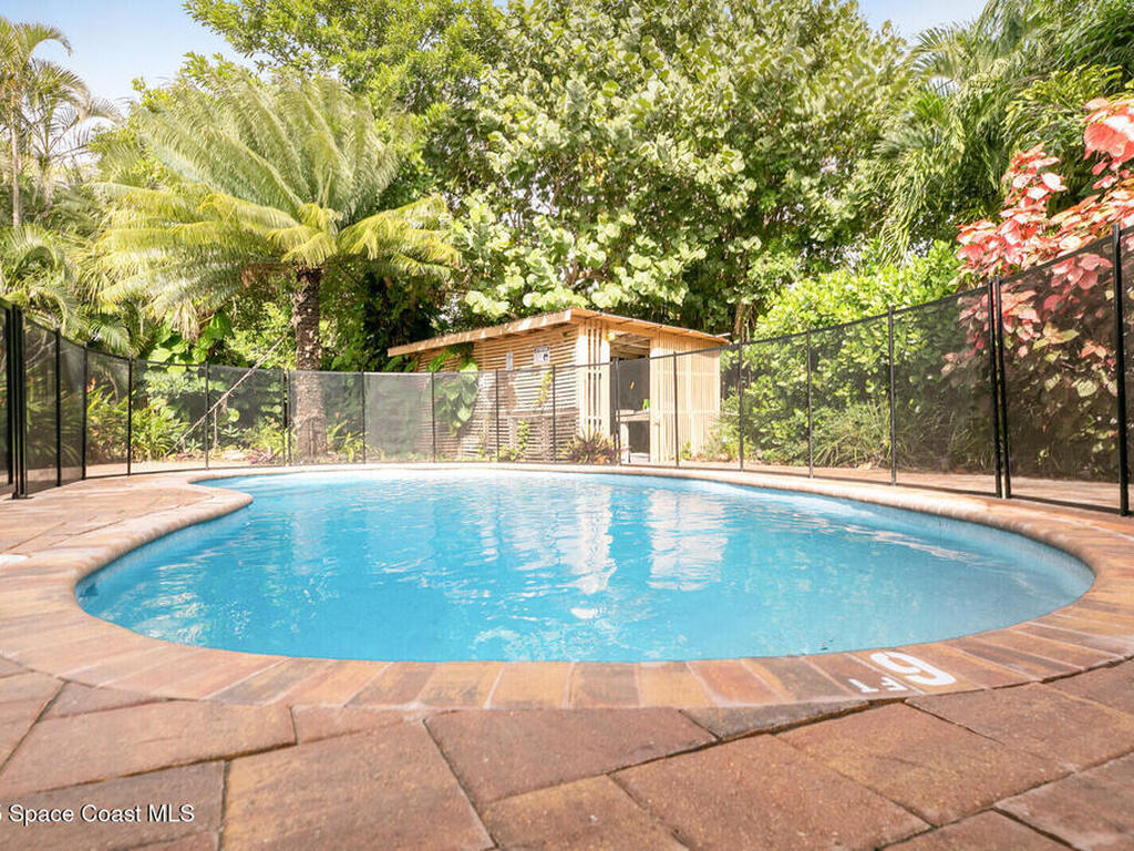 411 Oak Street, Melbourne Beach, FL 32951