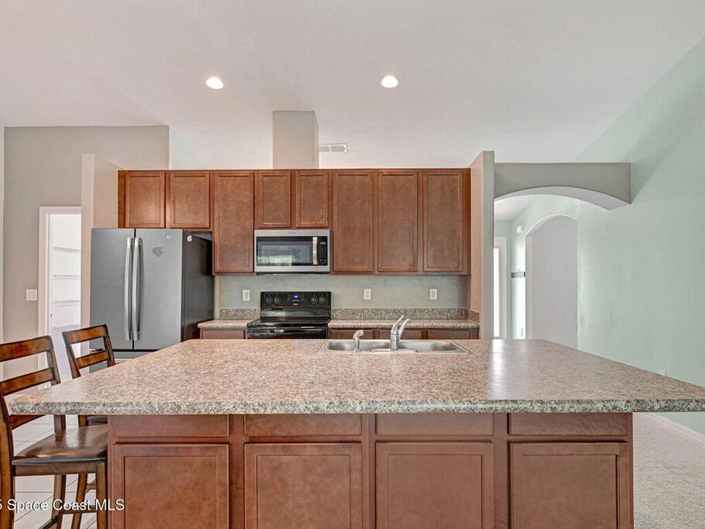 542 Jewell Street, Palm Bay, FL 32909