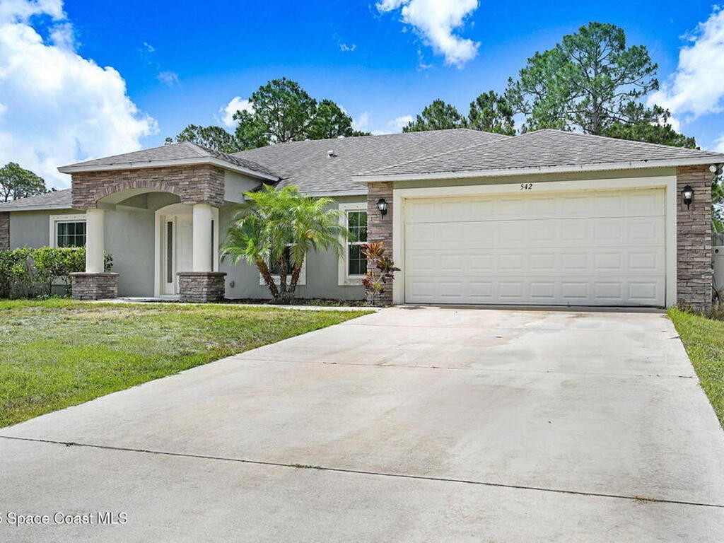 542 Jewell Street, Palm Bay, FL 32909