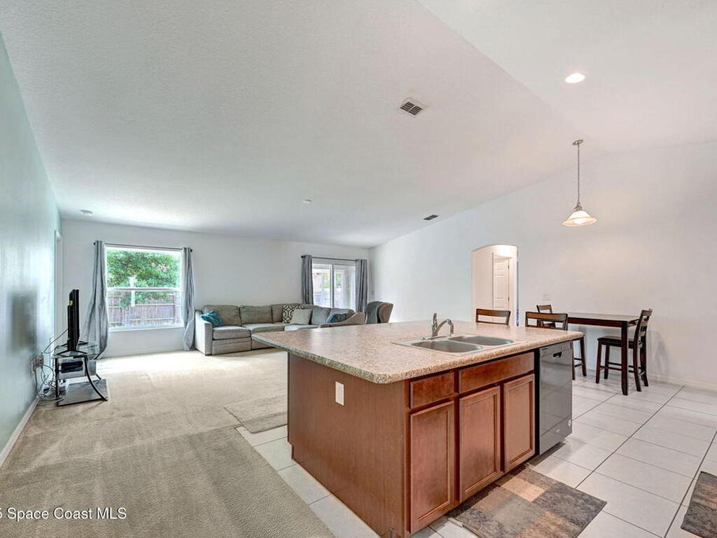 542 Jewell Street, Palm Bay, FL 32909