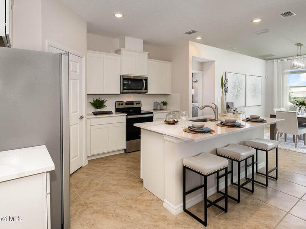3941 Hollingsworth Drive, Palm Bay, FL 32909