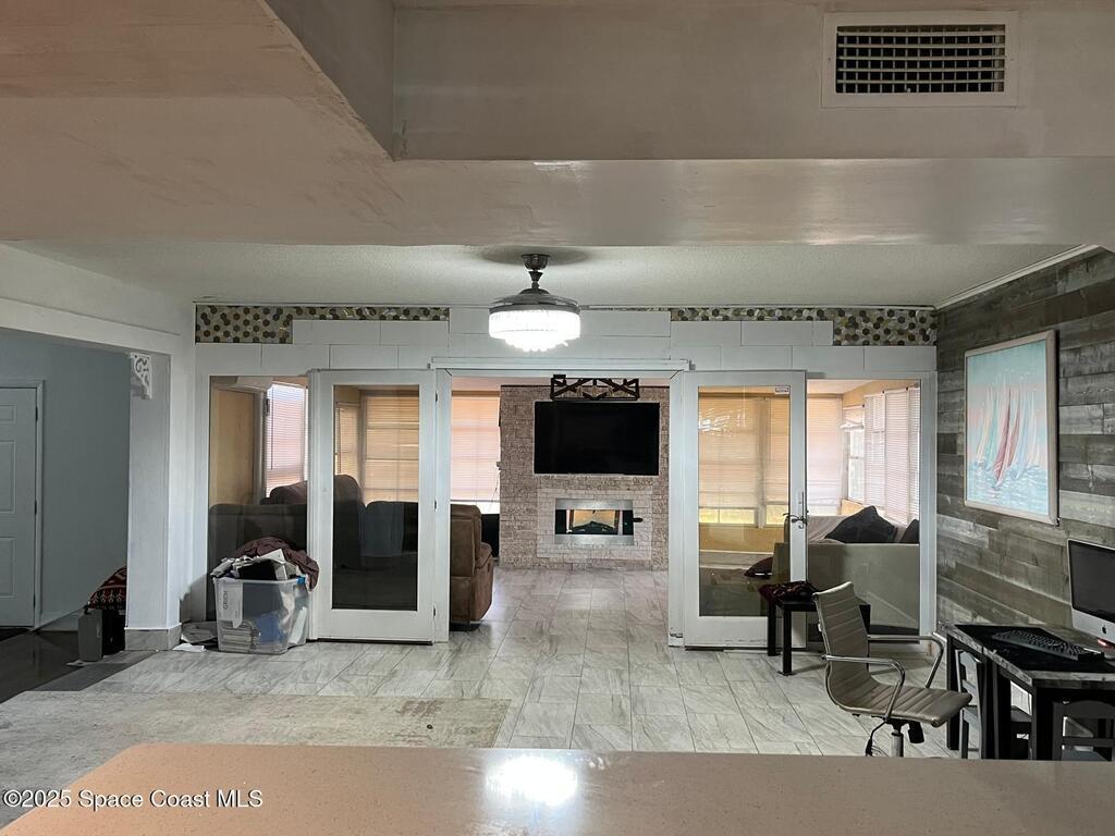 797 James Circle, Palm Bay, FL 32905
