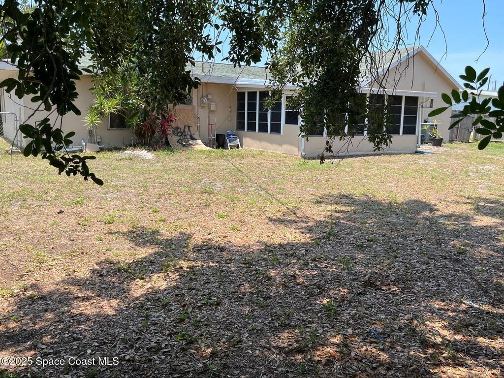 797 James Circle, Palm Bay, FL 32905
