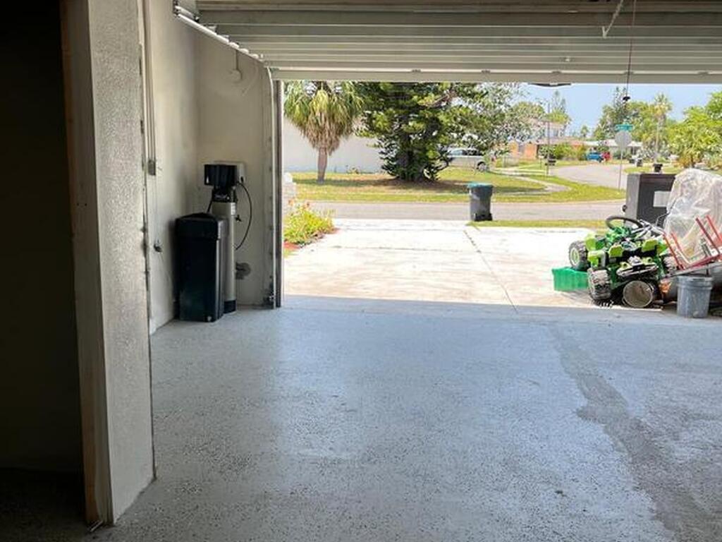 797 James Circle, Palm Bay, FL 32905