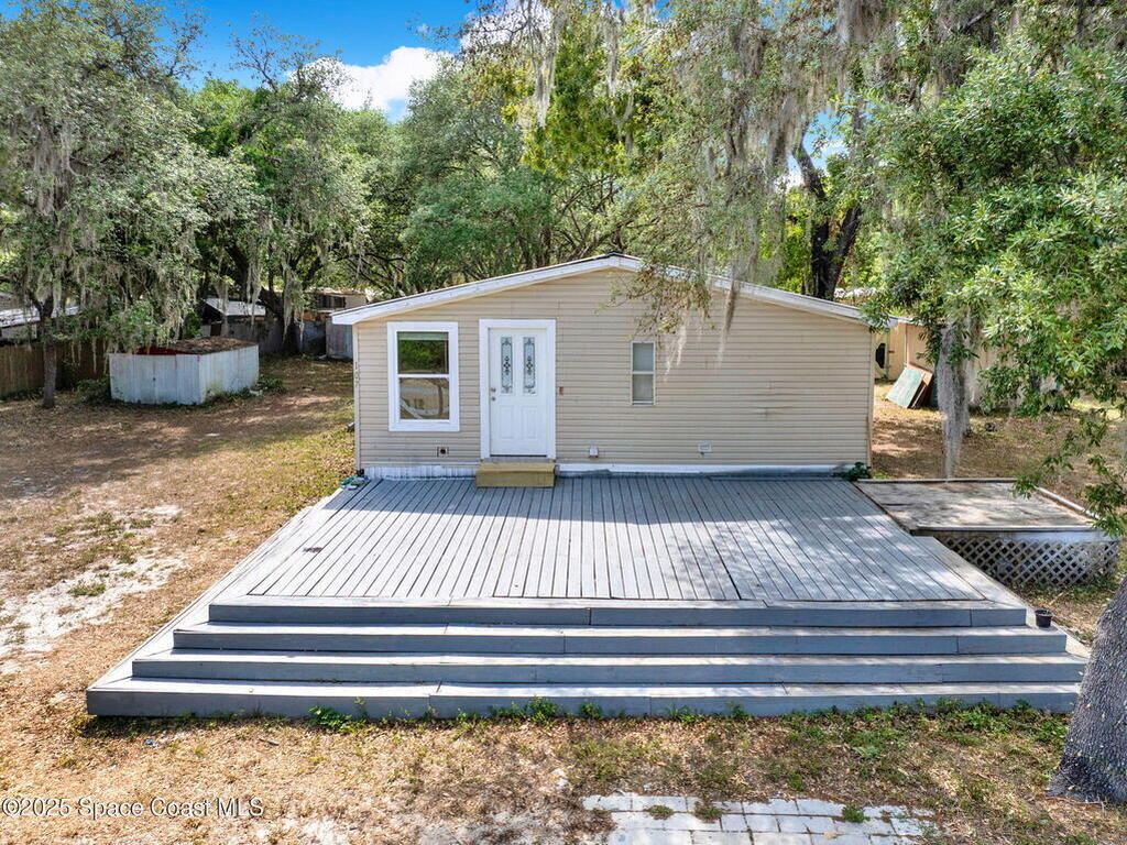 107 Riverside Trail, Satsuma, FL 32189