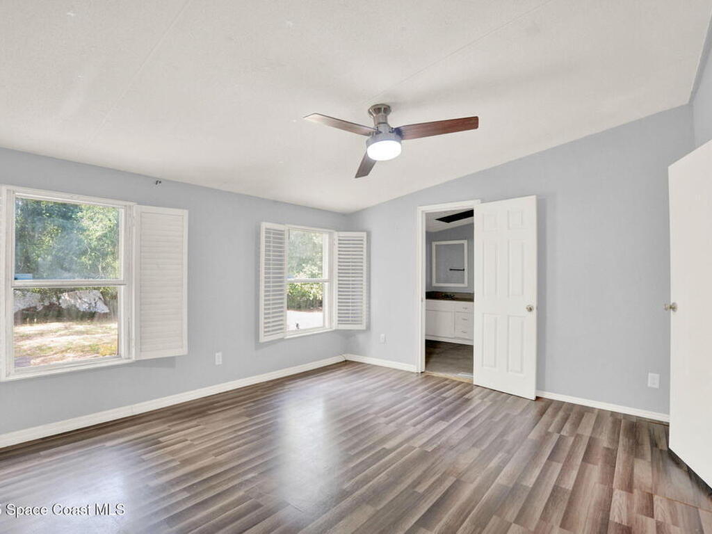 107 Riverside Trail, Satsuma, FL 32189