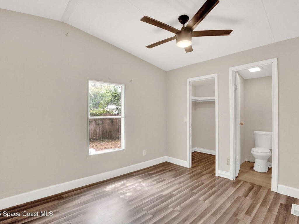 107 Riverside Trail, Satsuma, FL 32189