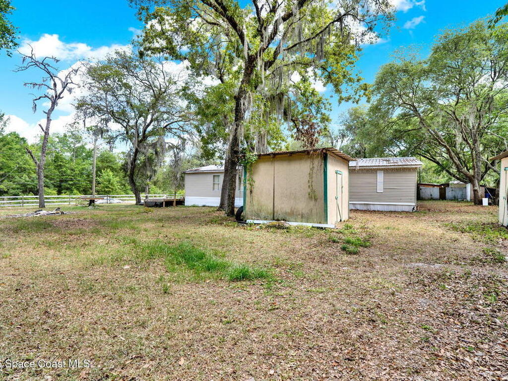 107 Riverside Trail, Satsuma, FL 32189