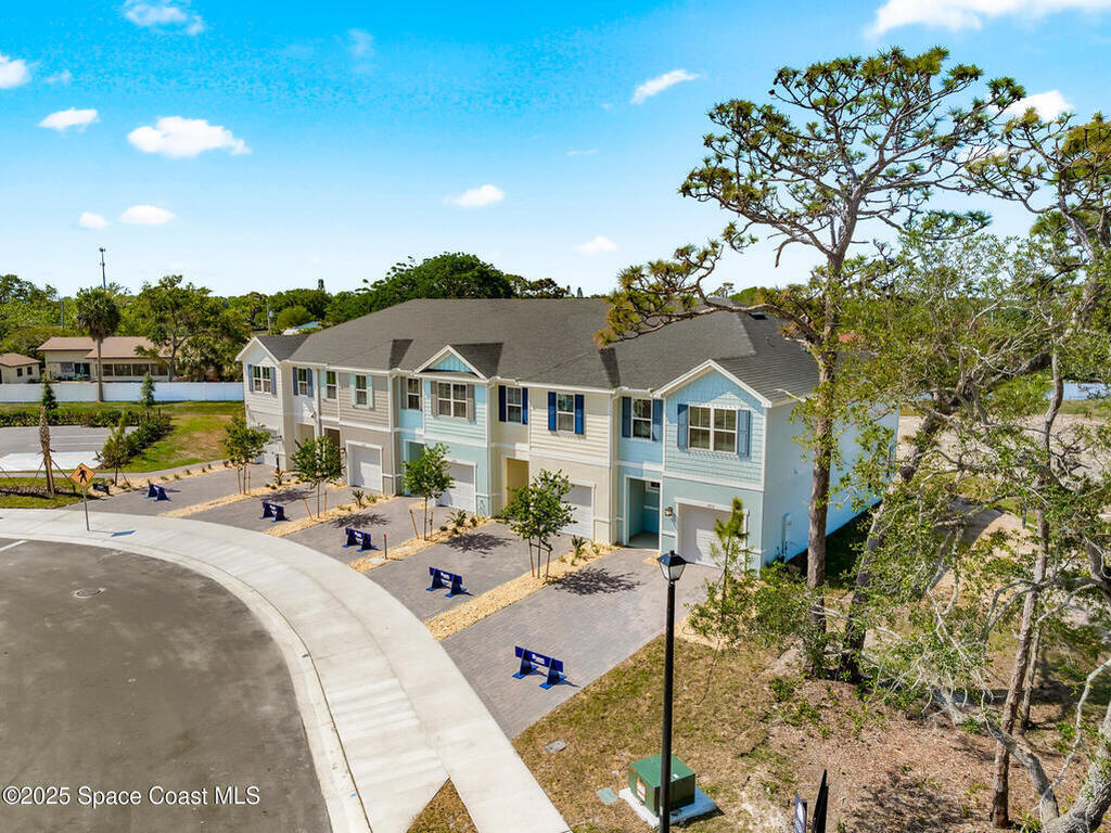 1685 Kendall Pointe Place, Melbourne, FL 32935