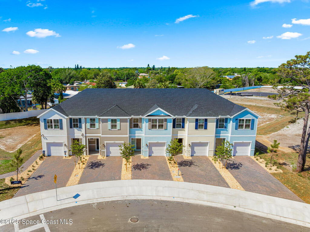 1695 Kendall Pointe Place, Melbourne, FL 32935
